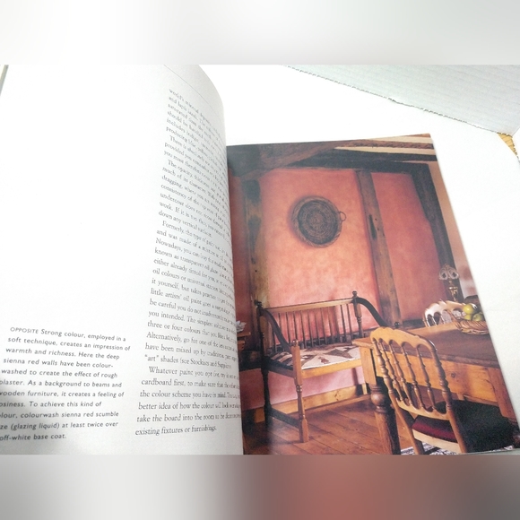 Laura Ashley Decorating With Paper and Paint Guide To Home Decorating Book - Picture 12 of 13